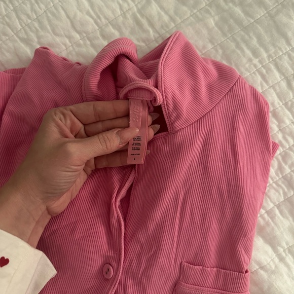 SKIMS bubblegum pink ribbed pajama set - Picture 5 of 6